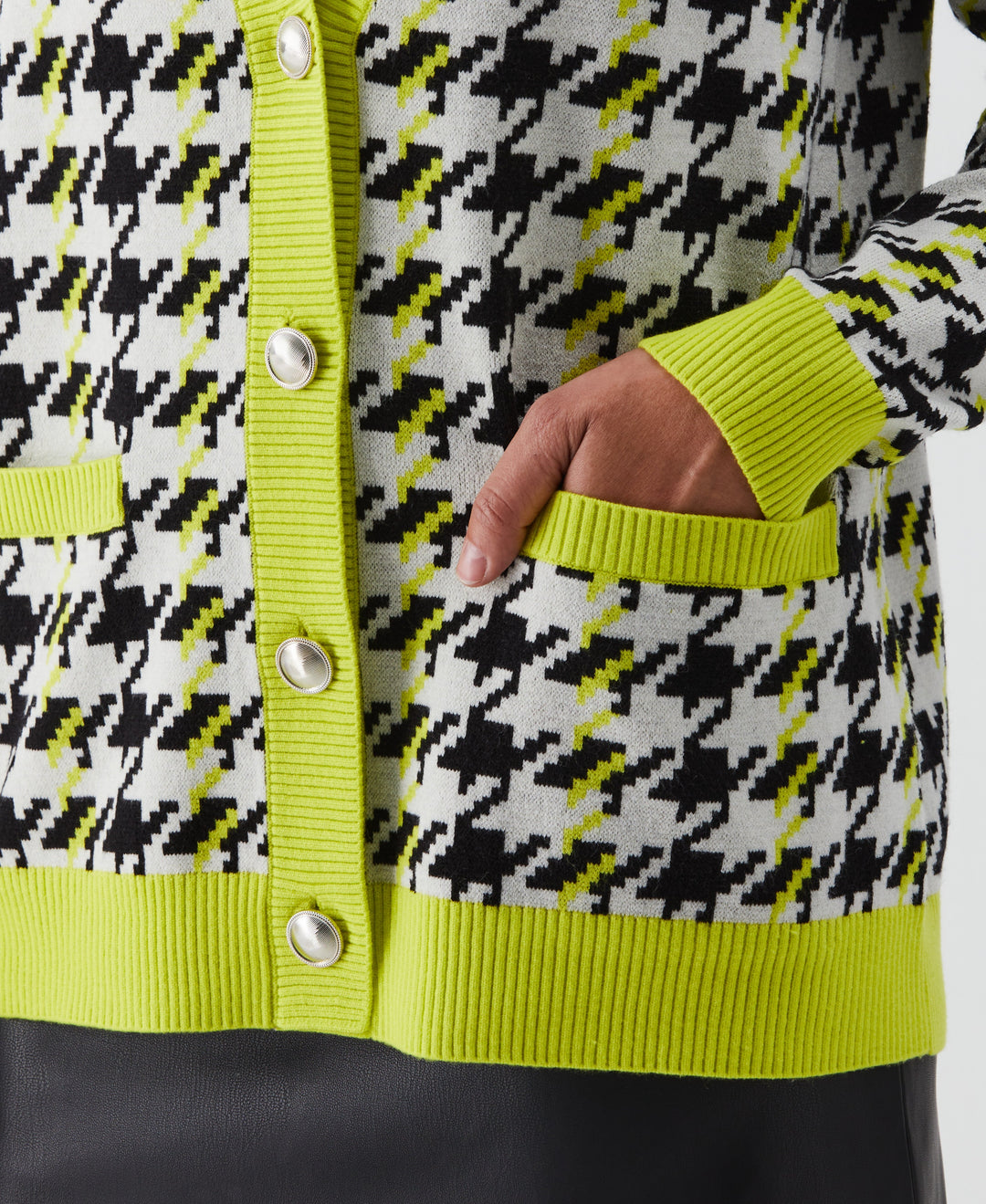 Women's Houndstooth Relaxed Cardigan | Rafaella