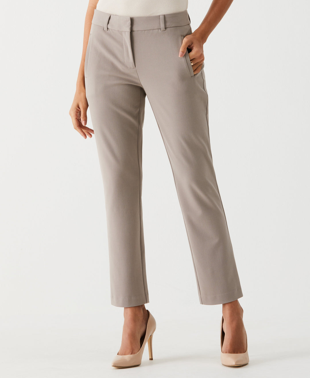 Petite Straight Leg Ankle Pant (Summer Straw) 