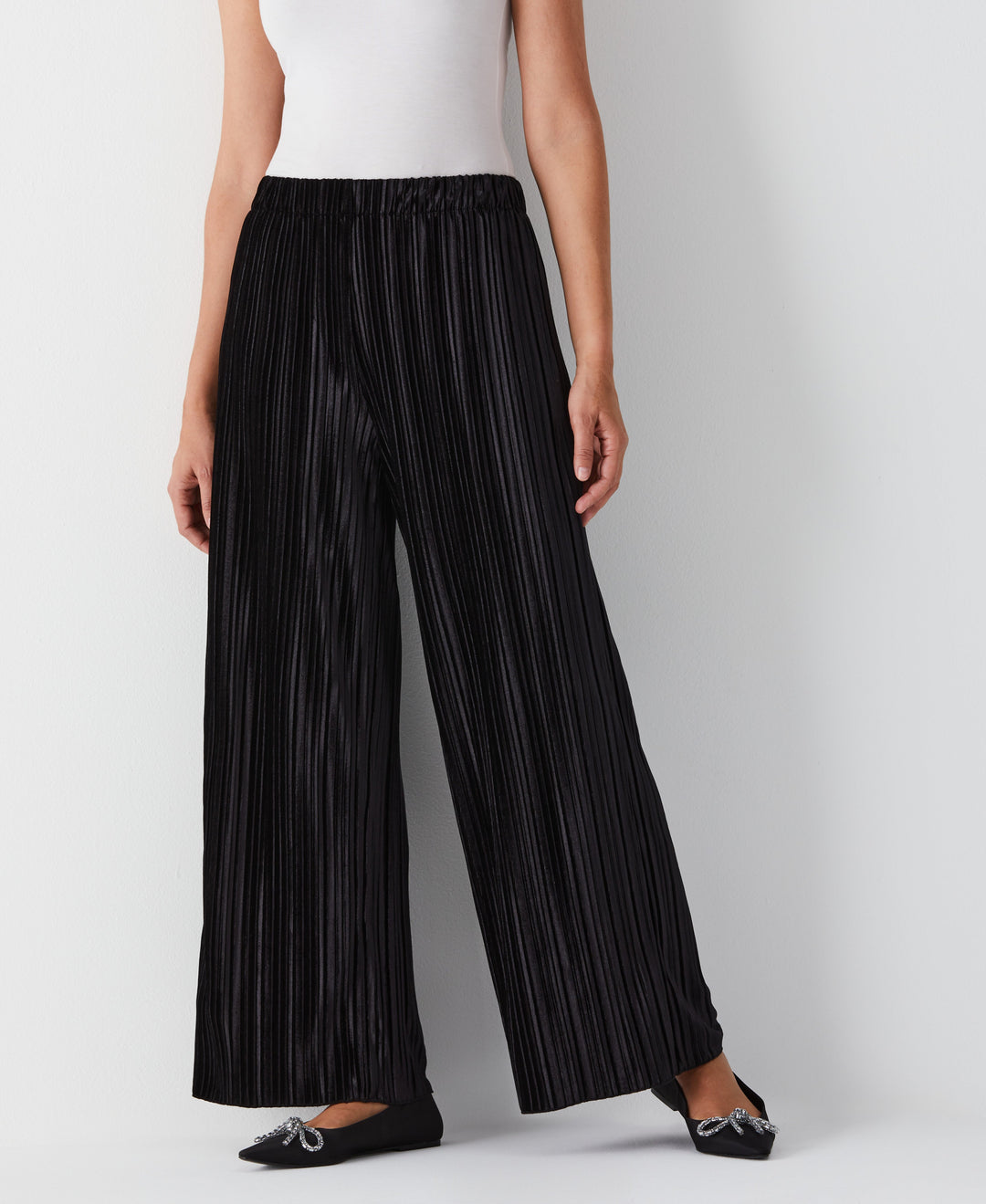 Pleated Velvet Wide Leg Pant (Black) 