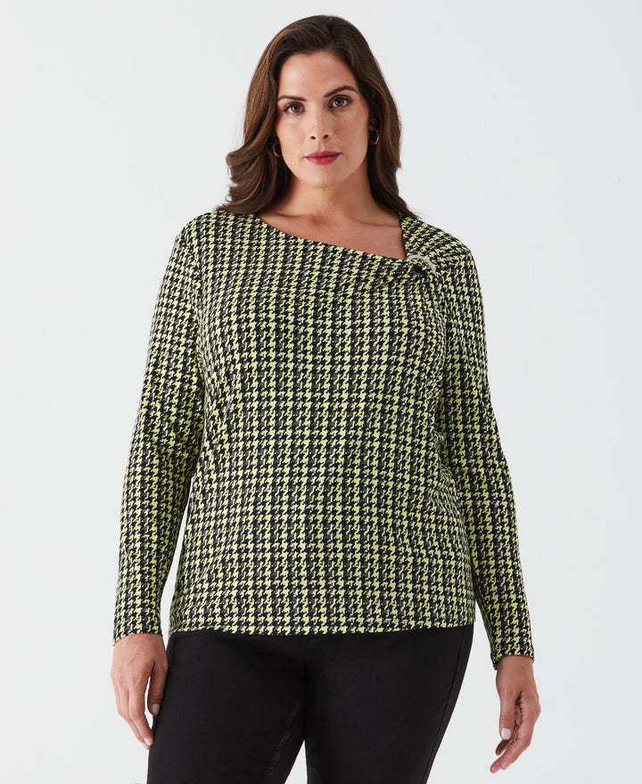 Plus Size Houndstooth Print Asymmetric Neck Top (Black) 