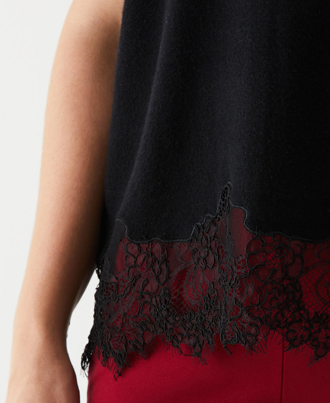 Women's Plus Size Lace Trim Shell | Rafaella