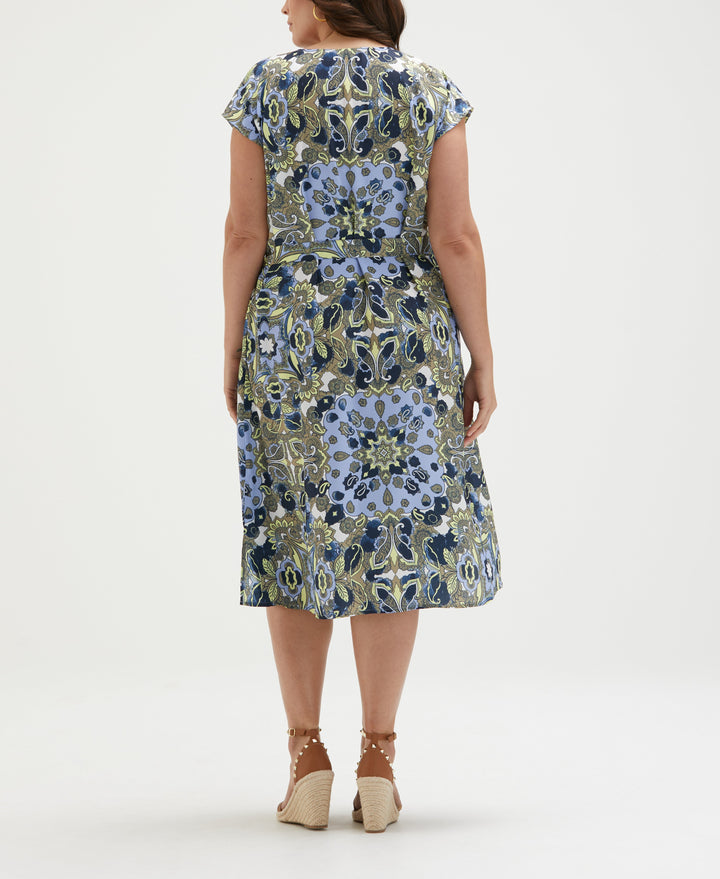 Plus Size Scarf Print Self Tie Dress (Hydrangea) 