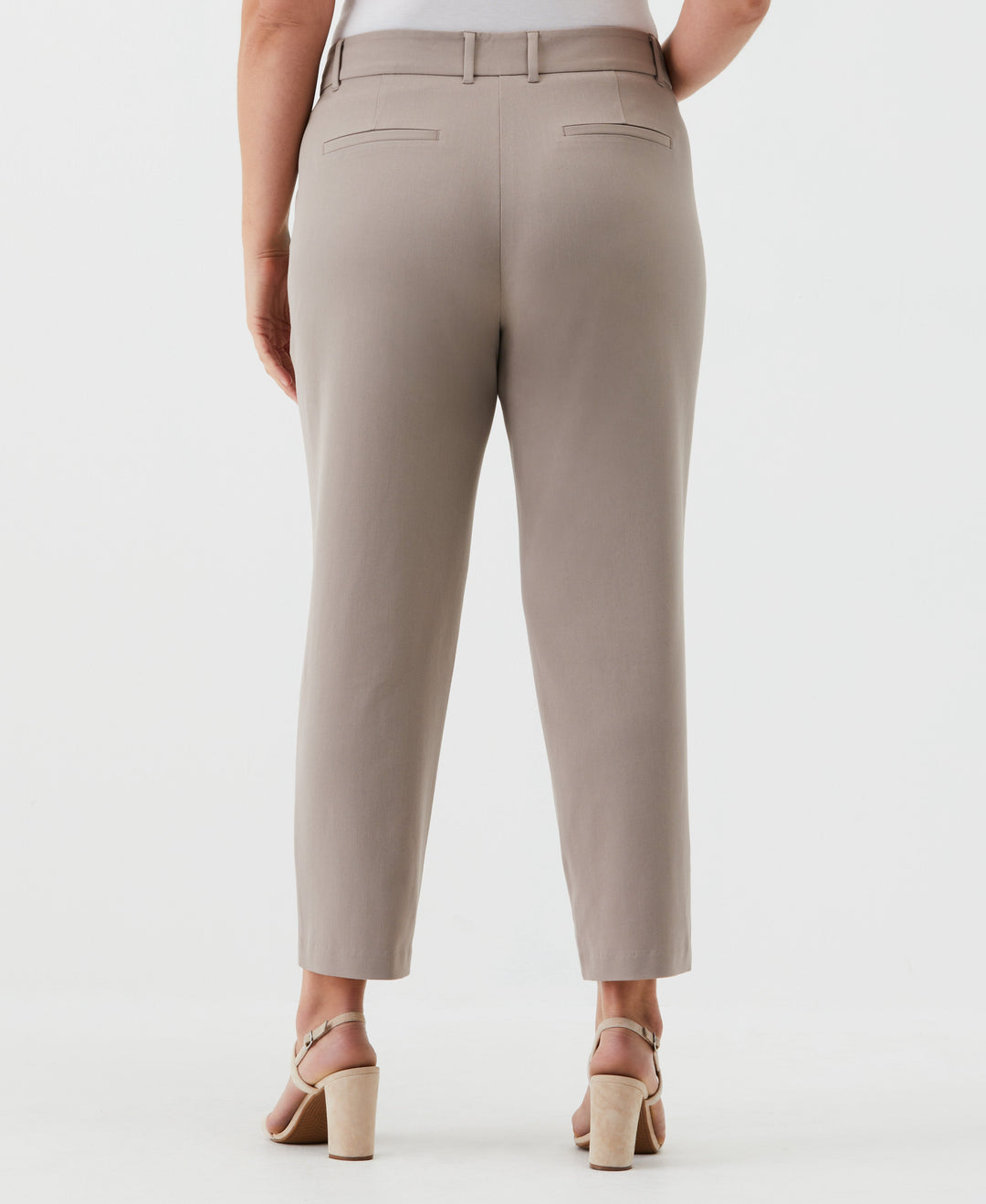 Plus Size Straight Leg Ankle Pant (Summer Straw) 