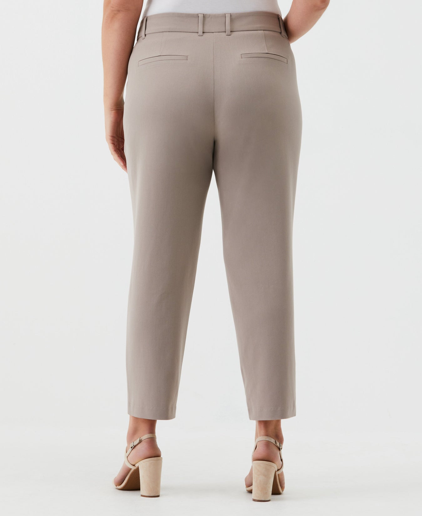 Women's Plus Size Straight Leg Ankle Pant Rafaella
