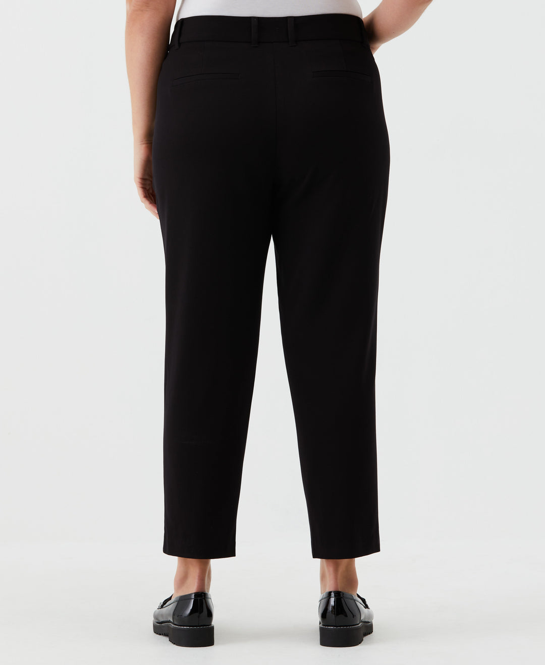 Plus Size Straight Leg Ankle Pant (Black) 