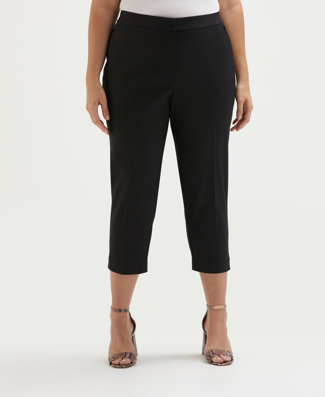 Satin Twill Capri With Grommets (Black) 