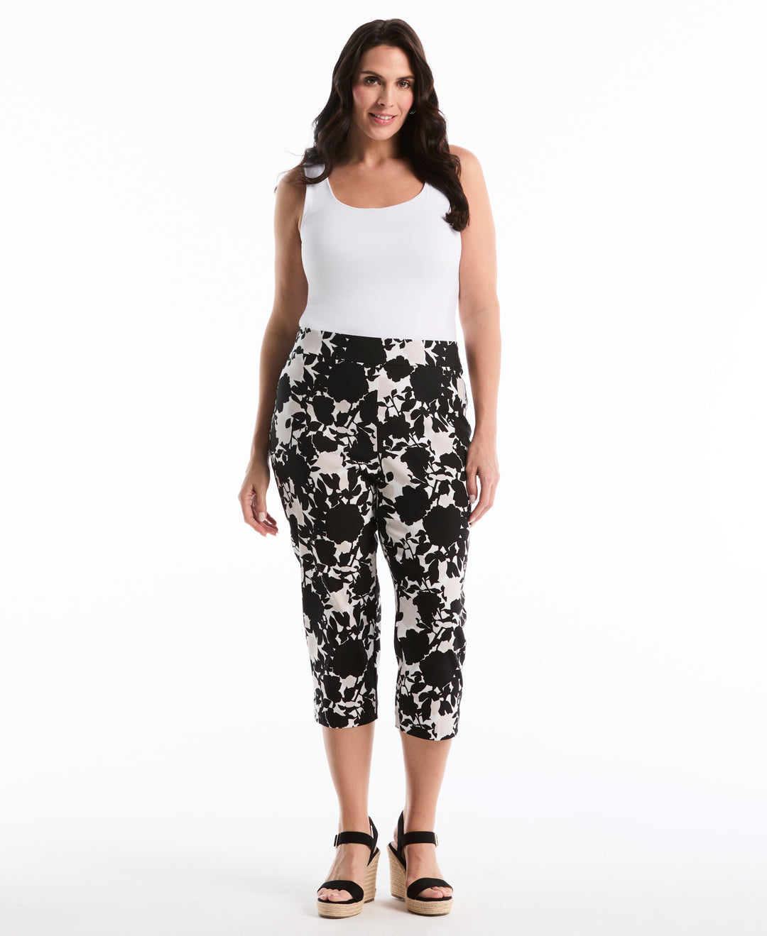 Plus Size Floral Print Capri with Riveted Vent (Moonbeam) 