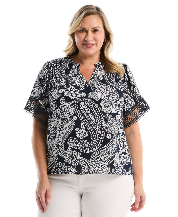Plus Size Paisley Print Flutter Lace Sleeve Blouse (Peacoat) 