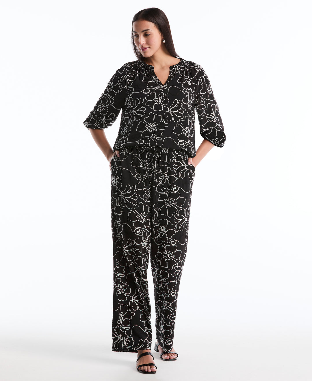 Floral Embroidered Blouse (Black) 